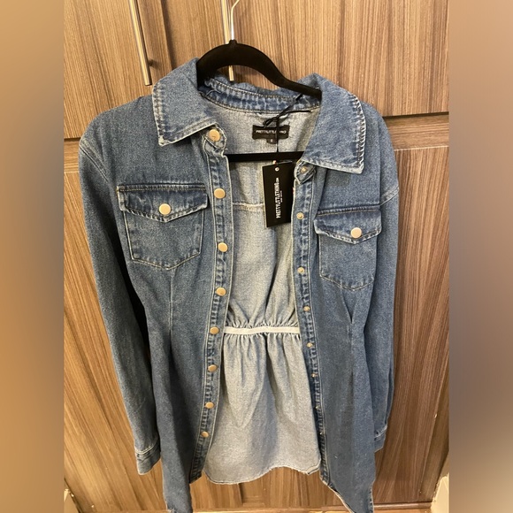 PrettyLittleThing Classic Blue Denim Midi Dress - Picture 3 of 3